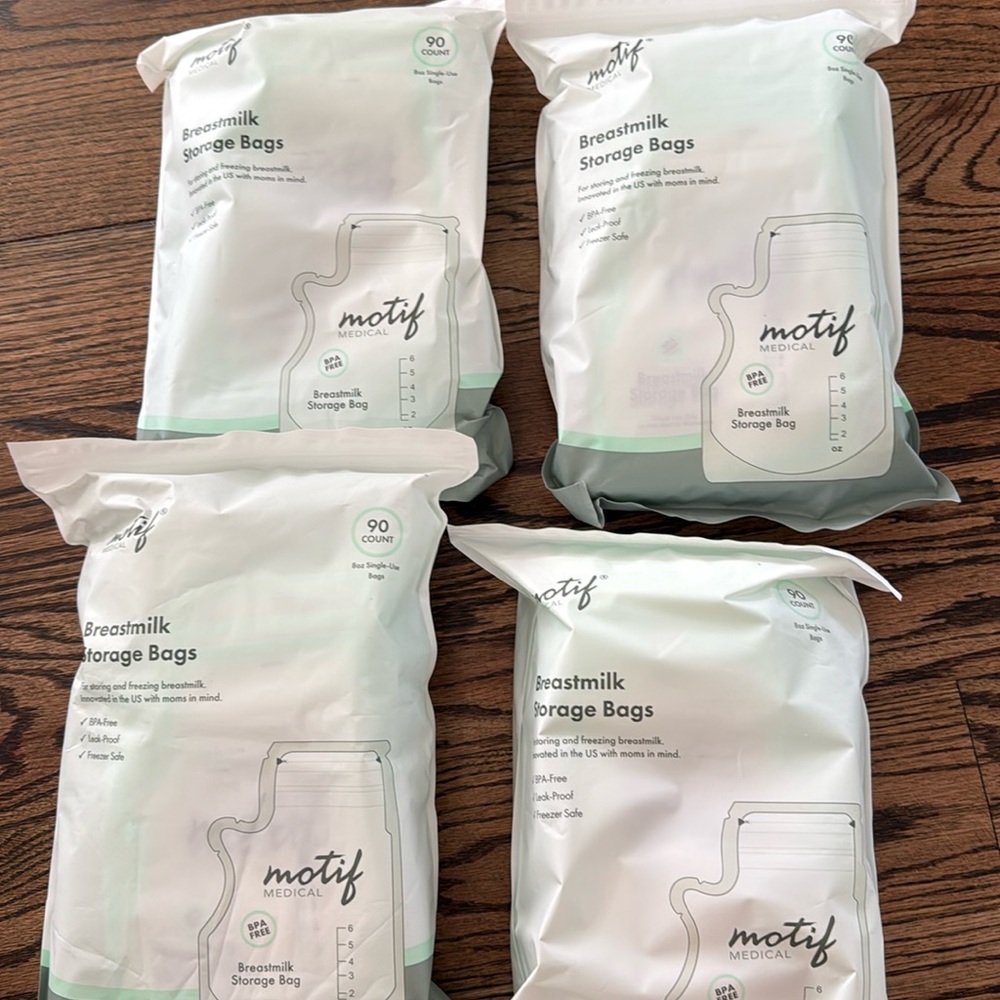 MOTIF Breast Milk Storage Bags